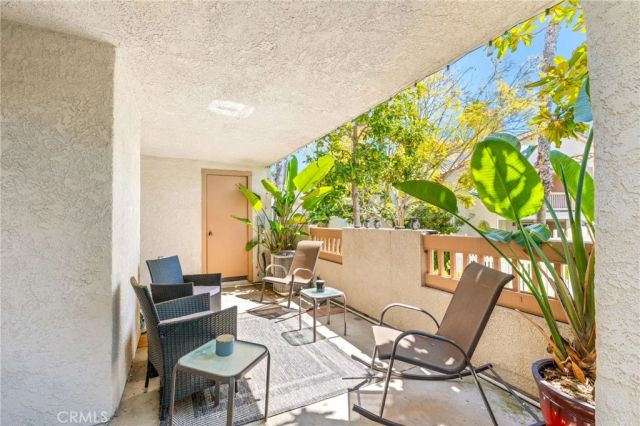 24352 Berrendo 4, Laguna Hills, CA 92656