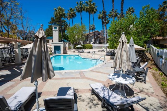 24352 Berrendo 4, Laguna Hills, CA 92656