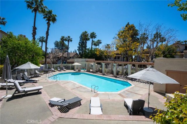 24352 Berrendo 4, Laguna Hills, CA 92656