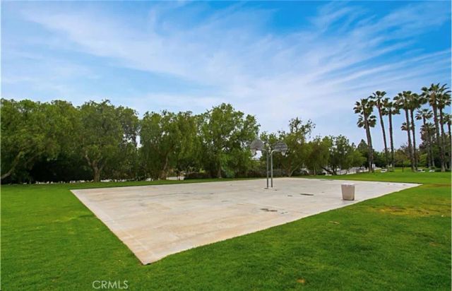 24352 Berrendo 4, Laguna Hills, CA 92656