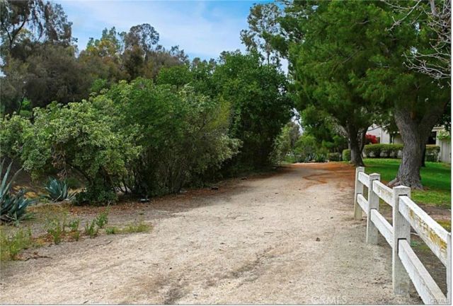 24352 Berrendo 4, Laguna Hills, CA 92656