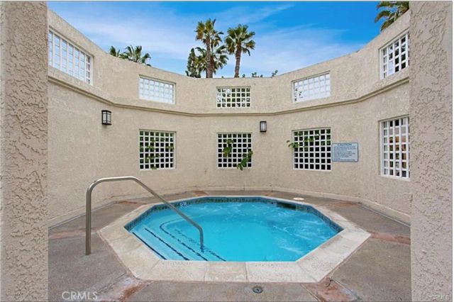 24352 Berrendo 4, Laguna Hills, CA 92656