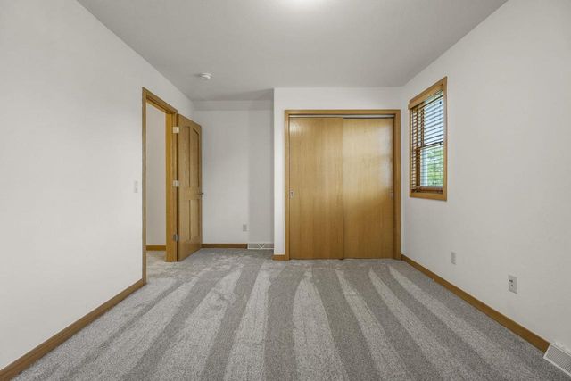 802 Stoney Hill Lane, Cottage Grove, WI 53527