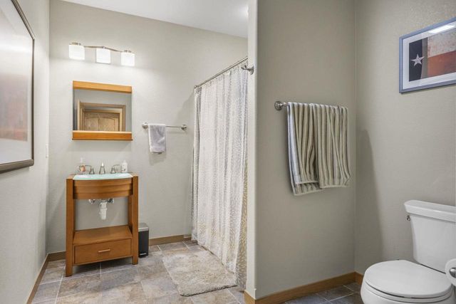 802 Stoney Hill Lane, Cottage Grove, WI 53527