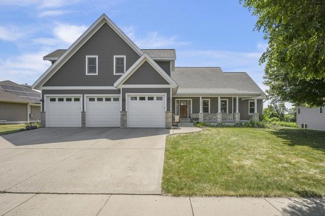 802 Stoney Hill Lane, Cottage Grove, WI 53527