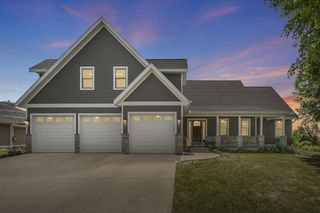 802 Stoney Hill Lane, Cottage Grove, WI 53527