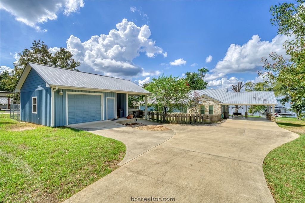 11404 Riley Green Road, Franklin, TX 77856 — photo 5