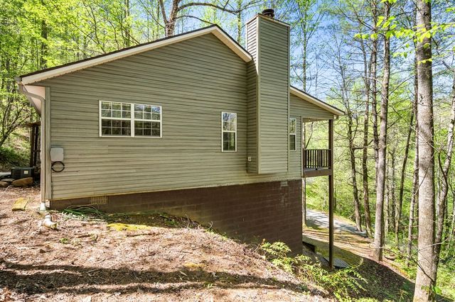 377 Ed Graves Road, Murphy, NC 28906