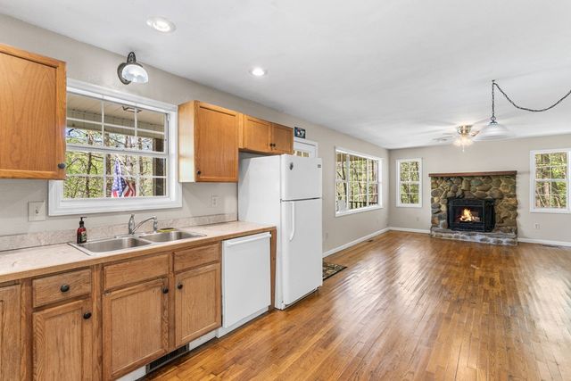 377 Ed Graves Road, Murphy, NC 28906