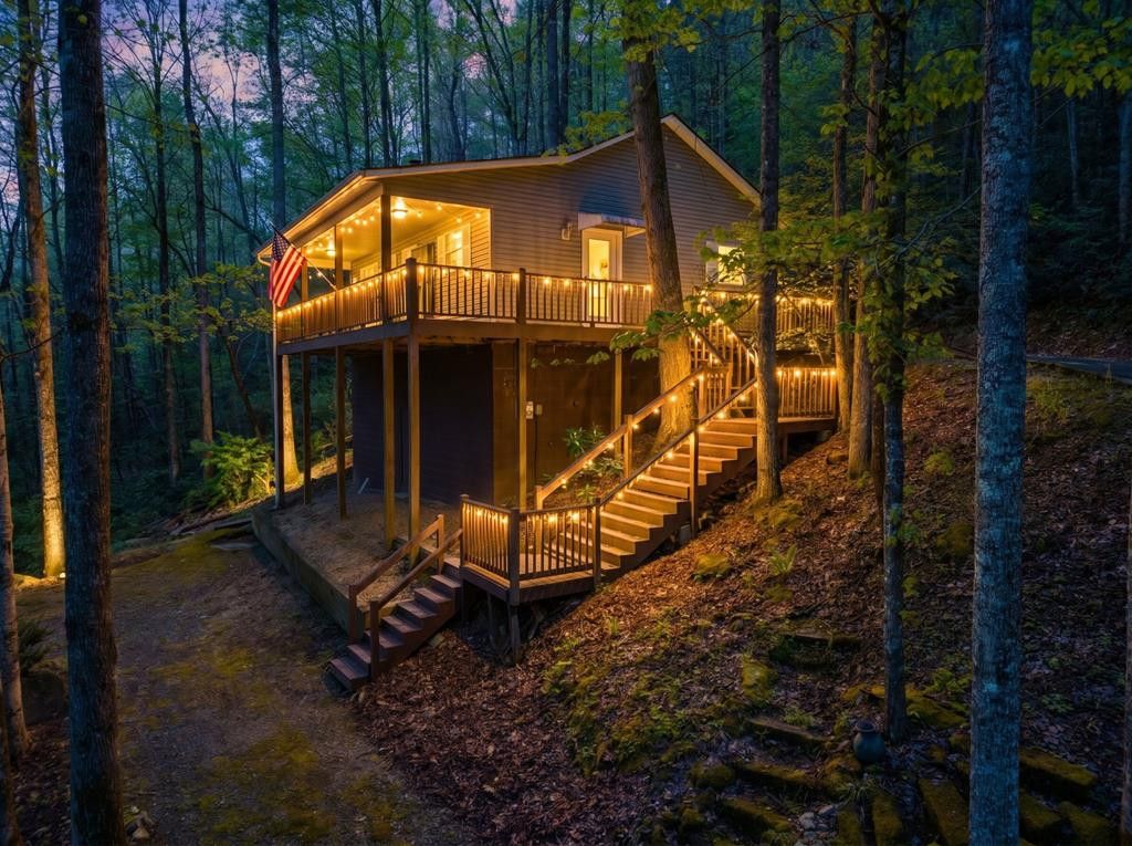 377 Ed Graves Road, Murphy, NC 28906