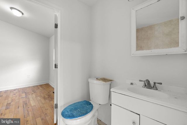 3709 CHESHOLM RD, Baltimore, MD 21216