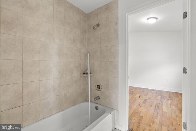 3709 CHESHOLM RD, Baltimore, MD 21216