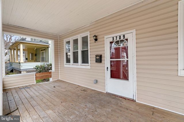 3709 CHESHOLM RD, Baltimore, MD 21216