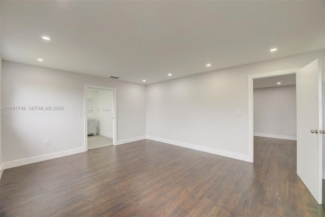 7811 NW 10th St 7811, Pembroke Pines, FL 33024