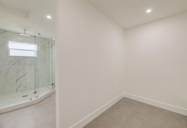 7811 NW 10th St 7811, Pembroke Pines, FL 33024