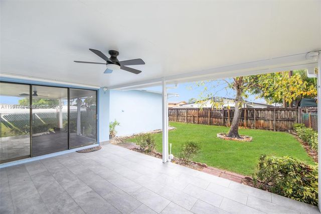 7811 NW 10th St 7811, Pembroke Pines, FL 33024