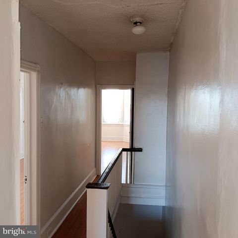 190 W ROOSEVELT BLVD, Philadelphia, PA 19120