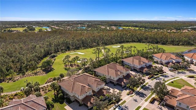 10341 Glastonbury CIR # 201, Fort Myers, FL 33913