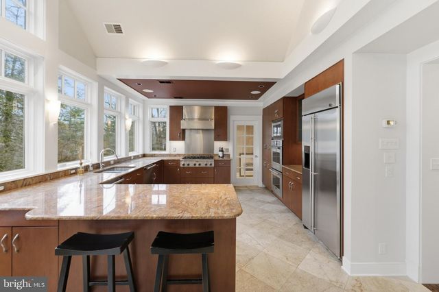 1724 OVERLOOK DR, Silver Spring, MD 20903