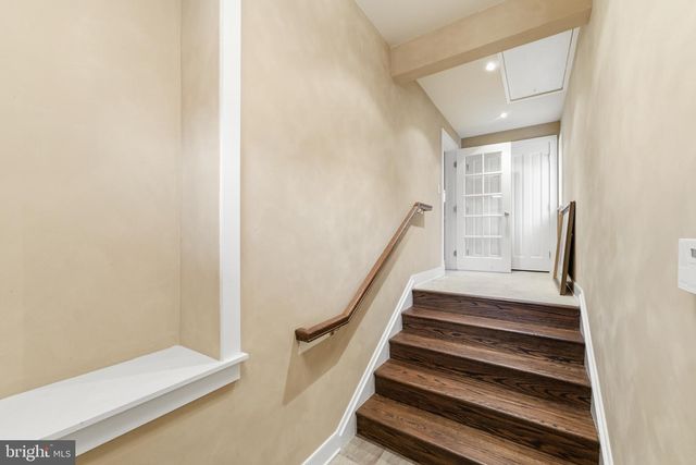 1724 OVERLOOK DR, Silver Spring, MD 20903