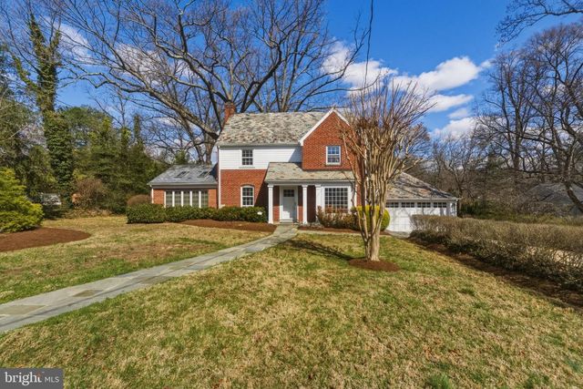 1724 OVERLOOK DR, Silver Spring, MD 20903