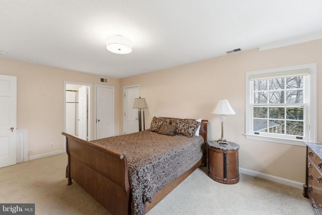 1724 OVERLOOK DR, Silver Spring, MD 20903