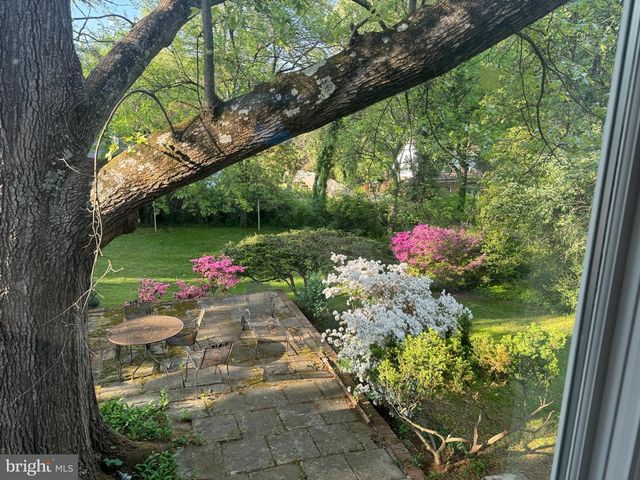 1724 OVERLOOK DR, Silver Spring, MD 20903