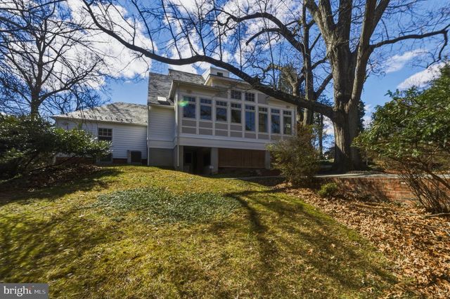 1724 OVERLOOK DR, Silver Spring, MD 20903