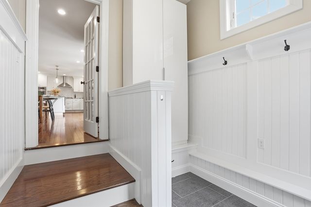 242 Pleasant St, Melrose, MA 02176
