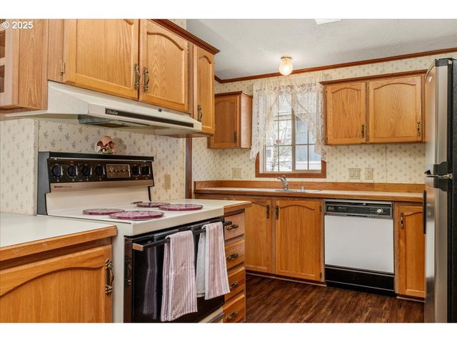 5400 MEEKER Dr 64, Kalama, WA 98625