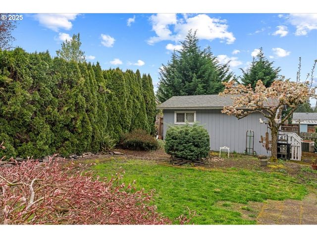 5400 MEEKER Dr 64, Kalama, WA 98625