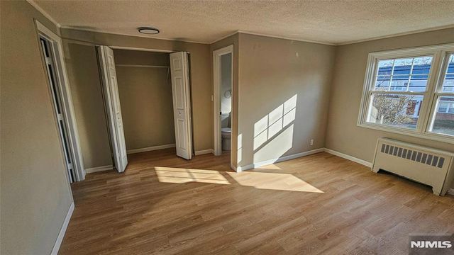 64 Hastings B, Rutherford, NJ 07070