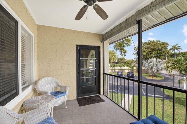 335 Pine Ridge Circle A-2, Greenacres, FL 33463