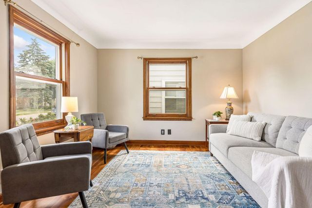 5404 26th Avenue S, Minneapolis, MN 55417