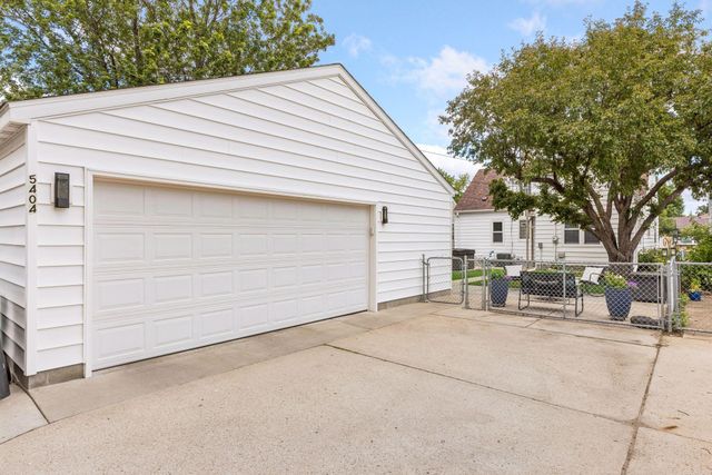 5404 26th Avenue S, Minneapolis, MN 55417