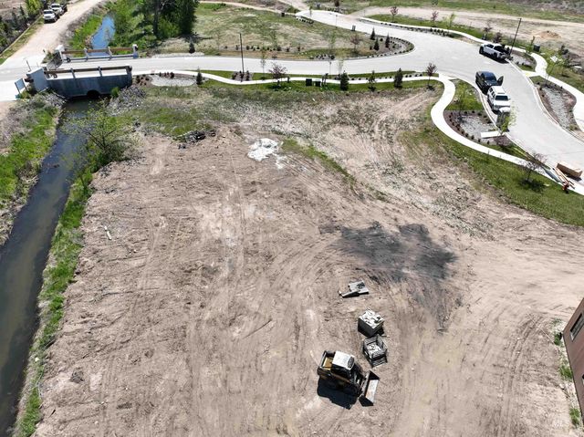 5828 W Acrewood, Eagle, ID 83616