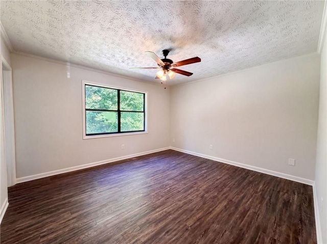 324 Adelene Way, Dallas, GA 30157