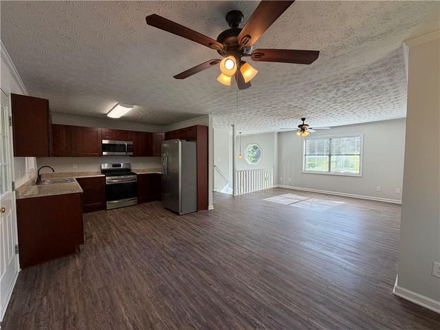 324 Adelene Way, Dallas, GA 30157