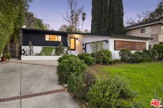 4736 Conejo Avenue, Woodland Hills, CA 91364