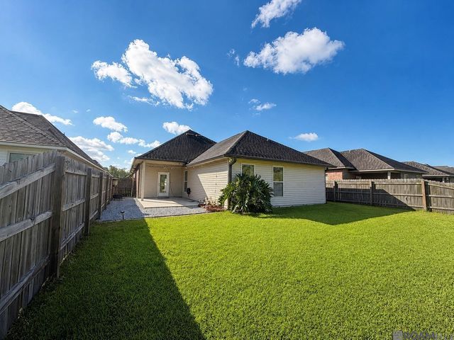 766 Sehdeva Memorial Dr, Baton Rouge, LA 70820