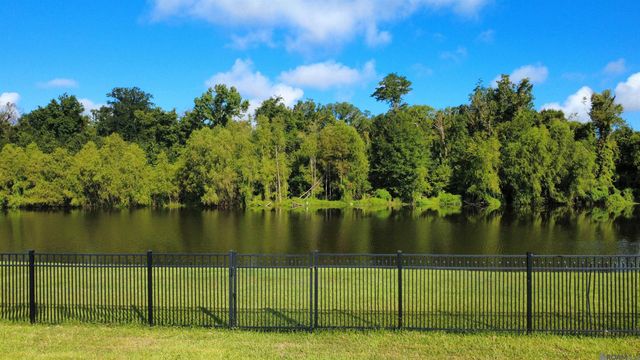 766 Sehdeva Memorial Dr, Baton Rouge, LA 70820