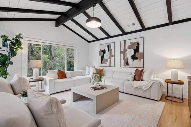 2566 Lancaster Rd, Hayward, CA 94542