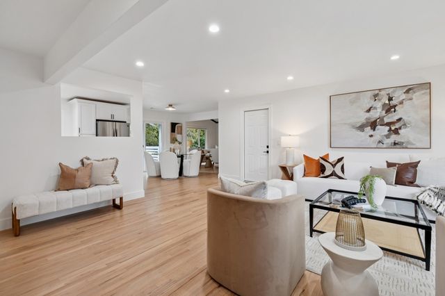 2566 Lancaster Rd, Hayward, CA 94542