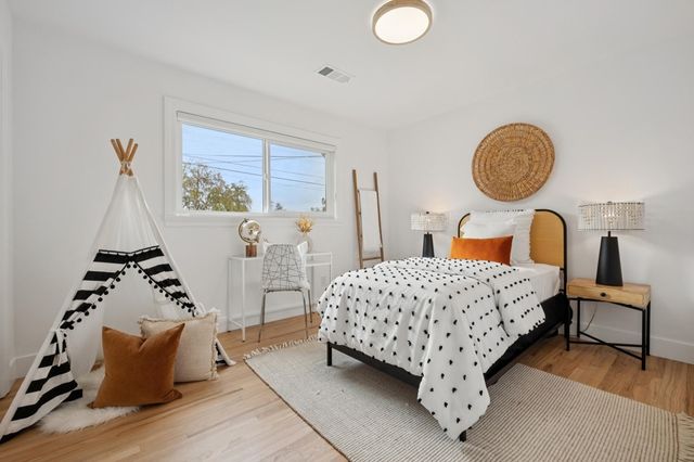 2566 Lancaster Rd, Hayward, CA 94542