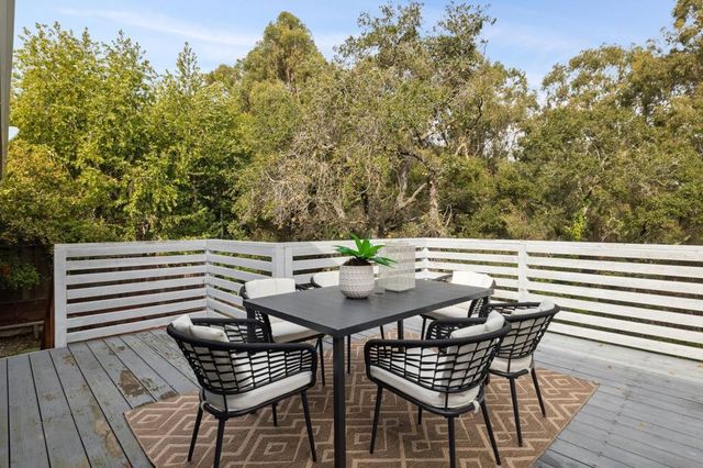 2566 Lancaster Rd, Hayward, CA 94542