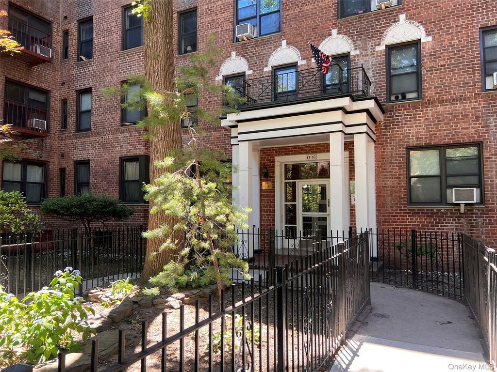 88-10 34 Avenue 6A, Jackson Heights, NY 11372 — exterior