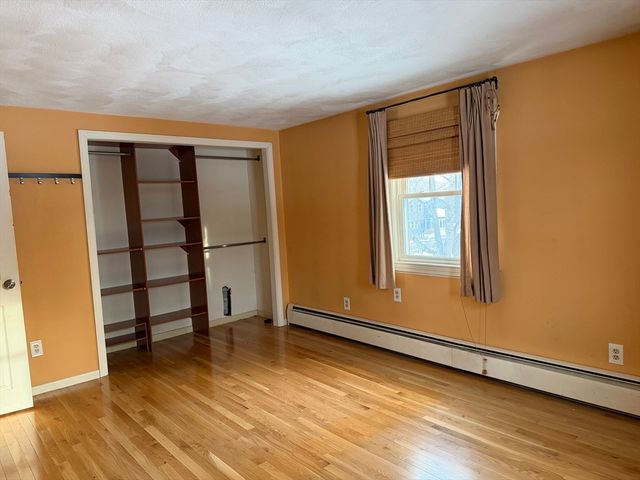 148 Wyman St 148, Woburn, MA 01801