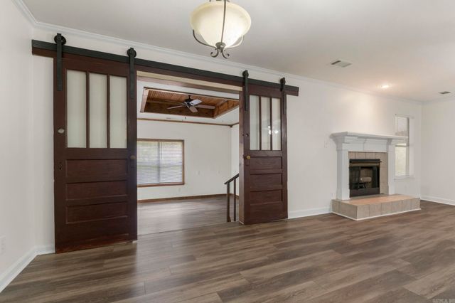 16 Perin Road, North Little Rock, AR 72118