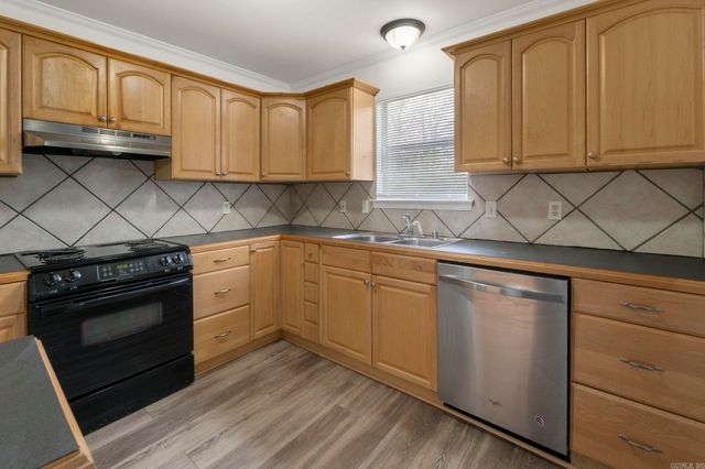 16 Perin Road, North Little Rock, AR 72118