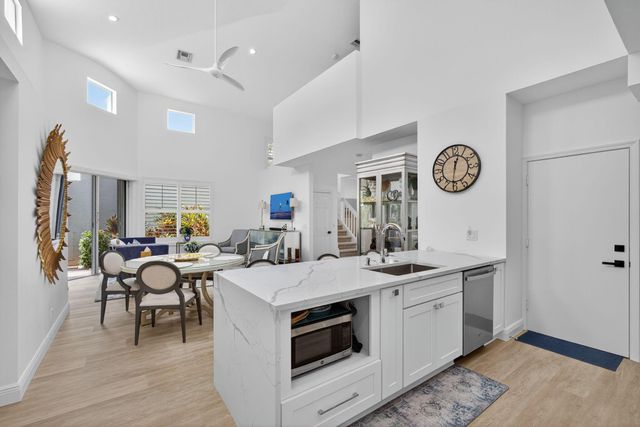 7641 Gumbo Limbo Court, West Palm Beach, FL 33412